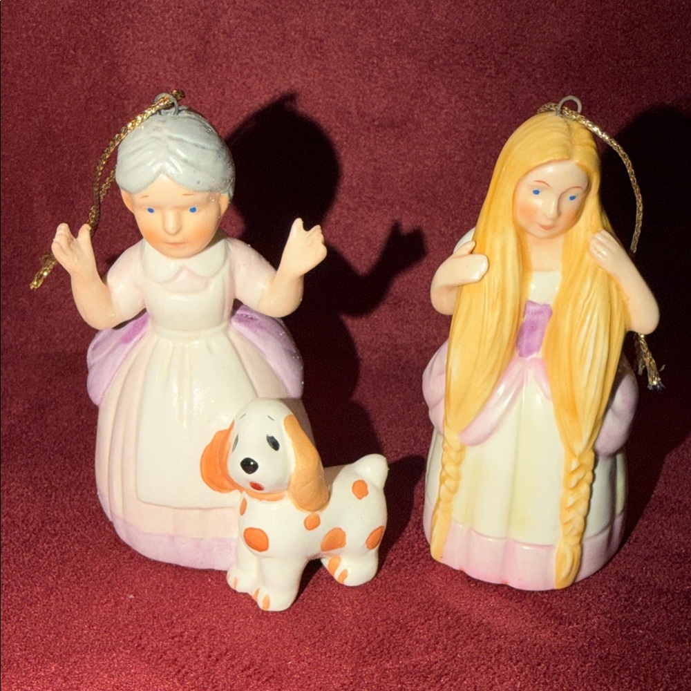 Vintage 1985 Storybook Collection, Old Mother Hubbard and Repunzle